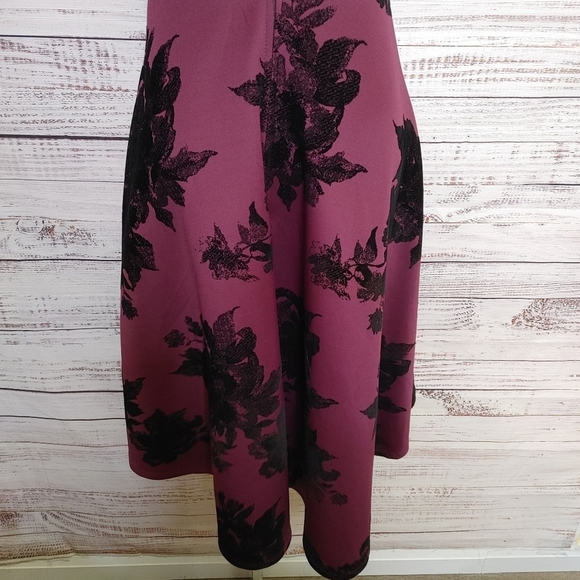 Maurice's Floral Fit & Flare Dress Size S - Picture 7 of 15